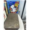 Image 15 : 40+ Assorted Advertising and Commemorative Tins