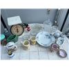Image 1 : Decorative Ceramics, Pottery and Glassware Lot