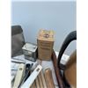 Image 5 : Kitchenware And Utensils