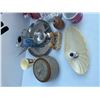 Image 2 : Figurines, Mugs, Decor and Kitchenware Lot