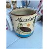 Image 7 : Figurines, Mugs, Decor and Kitchenware Lot