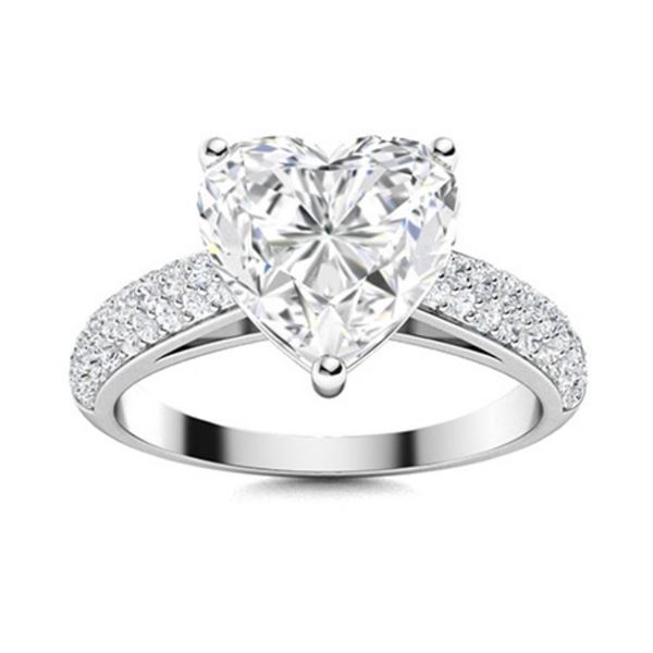 Gold  Brilliant White Heart Diamond 2.50 Cts Ring - E/VVS