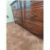 Image 12 : Malcom Solid Cherry Chest of Drawers w/ Mirror