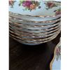 Image 11 : Royal Albert Old Country Roses Bone China Dinnerware Set