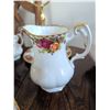 Image 13 : Royal Albert Old Country Roses Bone China Dinnerware Set