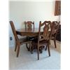 Image 1 : Vintage Fir Dining Table with Removable Leaf and Four Chairs