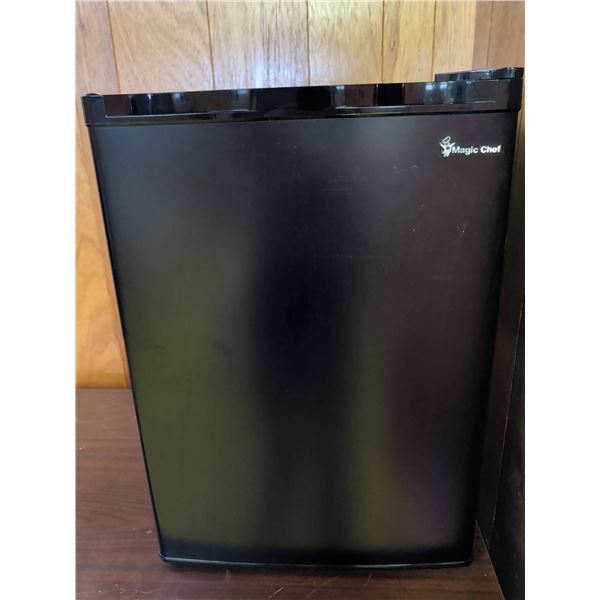 Magic Chef Black Compact Mini Refrigerator