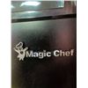 Image 2 : Magic Chef Black Compact Mini Refrigerator