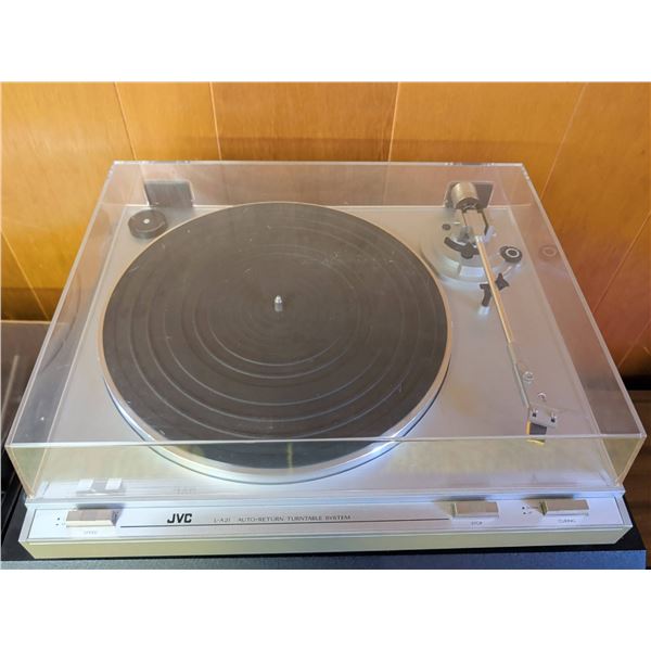 JVC L-A21 Auto-Return Turntable with SK-303(C) Speakers and Record Brush
