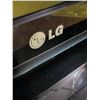 Image 2 : LG 42CS560 42-Inch LCD TV with Remote and Corner Table