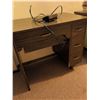 Image 9 : Brother Galaxie 8015 Sewing Machine with Table and Accessories