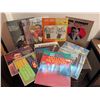 Image 1 : Folk and Country Vinyl Record Album Lot (10 LPs)