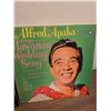 Image 5 : 6 Hawaiian Theme Vinyl LP Records
