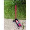 Image 1 : MotoMaster Hydraulic Floor Jack with Red Handle