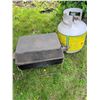 Image 1 : Portable Propane Gas Grill with 20 lb Cylinder