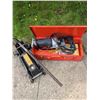 Image 1 : Black & Decker Cut Saw with Tool Case and Hydraulic Floor Jack