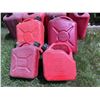 Image 3 : Plastic Gasoline Fuel Cans, Set of 7