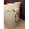 Image 2 : Stoneware Crock with Wire and Wood Handle, 5 Gallon