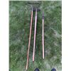 Image 4 : Yardworks Corded Electric String Trimmer, Lawn Sprayer and Garden Hand Tools