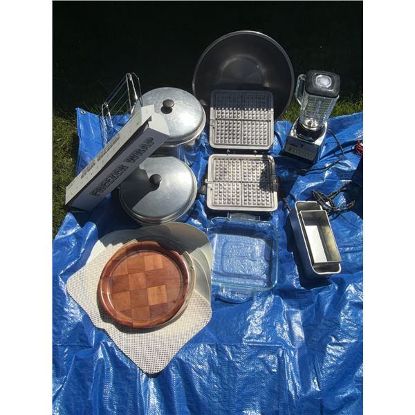 Kitchenware: Blender, Waffle Maker, Pots, Cutting Board