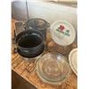 Image 2 : Kitchen Bakeware, Cookware, and Serveware Lot
