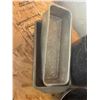Image 9 : Kitchen Bakeware, Cookware, and Serveware Lot
