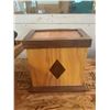 Image 2 : Eagle Supra Pro I.D. Fish Finder with Battery in Wooden Case