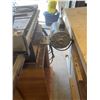 Image 5 : Rockwell/Beaver Table Saw with Stand and Accessories