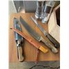 Image 2 : Kitchen Knives, Wood Trays, and Spice Mills