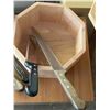 Image 4 : Kitchen Knives, Wood Trays, and Spice Mills