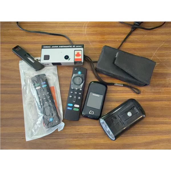 Lot: Kodak Instamatic 10, Remotes, Samsung Flip Phone