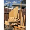 Image 4 : Scrap Lumber and Wood Project Pieces