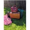 Image 4 : Luggage Lot Including Jet Stream and Holiday Bags