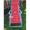 Image 2 : Red Outdoor Folding Recliner Lounge Chair with Pillow