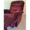 Image 8 : Upholstered Recliner with Lever and Accent Pillows