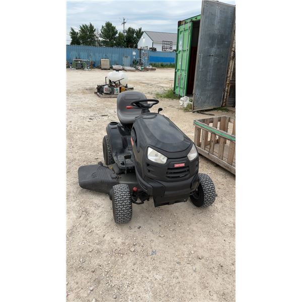 Craftsman YT4000 Lawn Tractor, 24hp, 46" Cut, 326 Hours