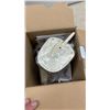 Image 4 : Conair 2-in-1 Handheld Steamer and Iron with Boost Setting and 500-Hole Soleplate