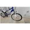 Image 3 : Infinity Riddle Classic Mountain Bike with Front Suspension and Shimano 21-Speed Components 26"