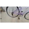 Image 7 : Kulana Lavender Women's 7-Speed Comfort Bicycle with Step-Through Frame, Fenders, and Rear Rack 28"