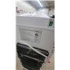 Image 6 : Classic CL0300 White Top-Load Bottled Water Cooler with Hot and Cold Dispenser