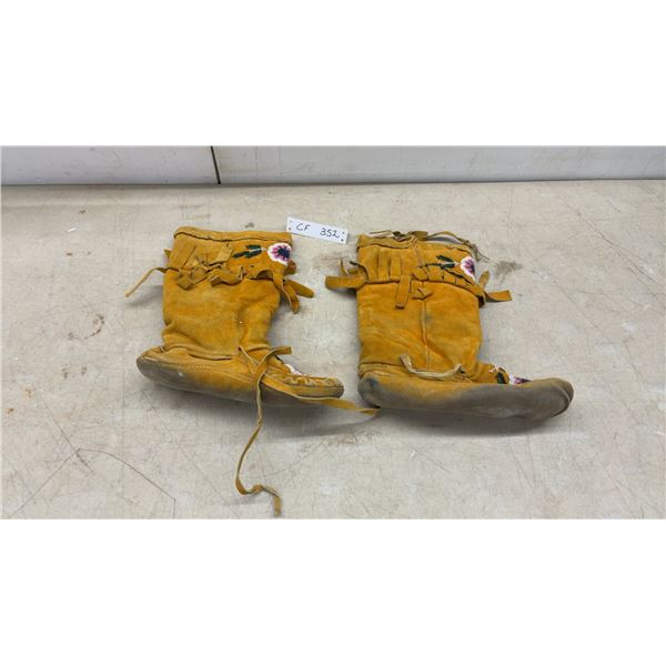 Pair of Beaded Suede Moccasin Boots, Sole Measures 10 1/2"