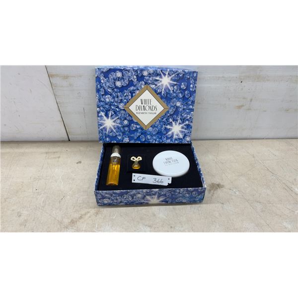 Elizabeth Taylor White Diamonds Fragrance Gift Set: Eau De Toilette Spray, Dusting Powder, & More
