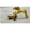 Image 8 : Ertl: John Deere Die-Cast Construction Vehicles: Dump Truck, Wheel Loader, Excavator, & Hotwheel