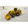 Image 9 : Ertl: John Deere Die-Cast Construction Vehicles: Dump Truck, Wheel Loader, Excavator, & Hotwheel