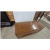 Image 3 : Lane Waterfall Veneer Cedar Hope Chest with Brass Handle, Art Deco / Mid-Century 24" x 44" x 19"