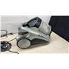 Image 2 : Hoover Elite II Cyclonic SH40130 120V 12A Vacuum Cleaner, Power Head, & Hose