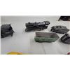 Image 3 : Lionel O Gauge Model Train Lot with 8704 Diesel Switcher, Steam Engine, Freight Cars and More One