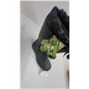 Image 5 : Waterproof Winter Boots with Removable Liner, Rated -40°F/-40°C, Made in Canada
