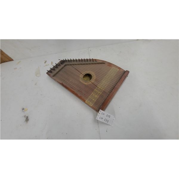 American Harp Co. Self-Instructing Chord Zither with Printed Chord Guides
