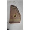 Image 2 : American Harp Co. Self-Instructing Chord Zither with Printed Chord Guides